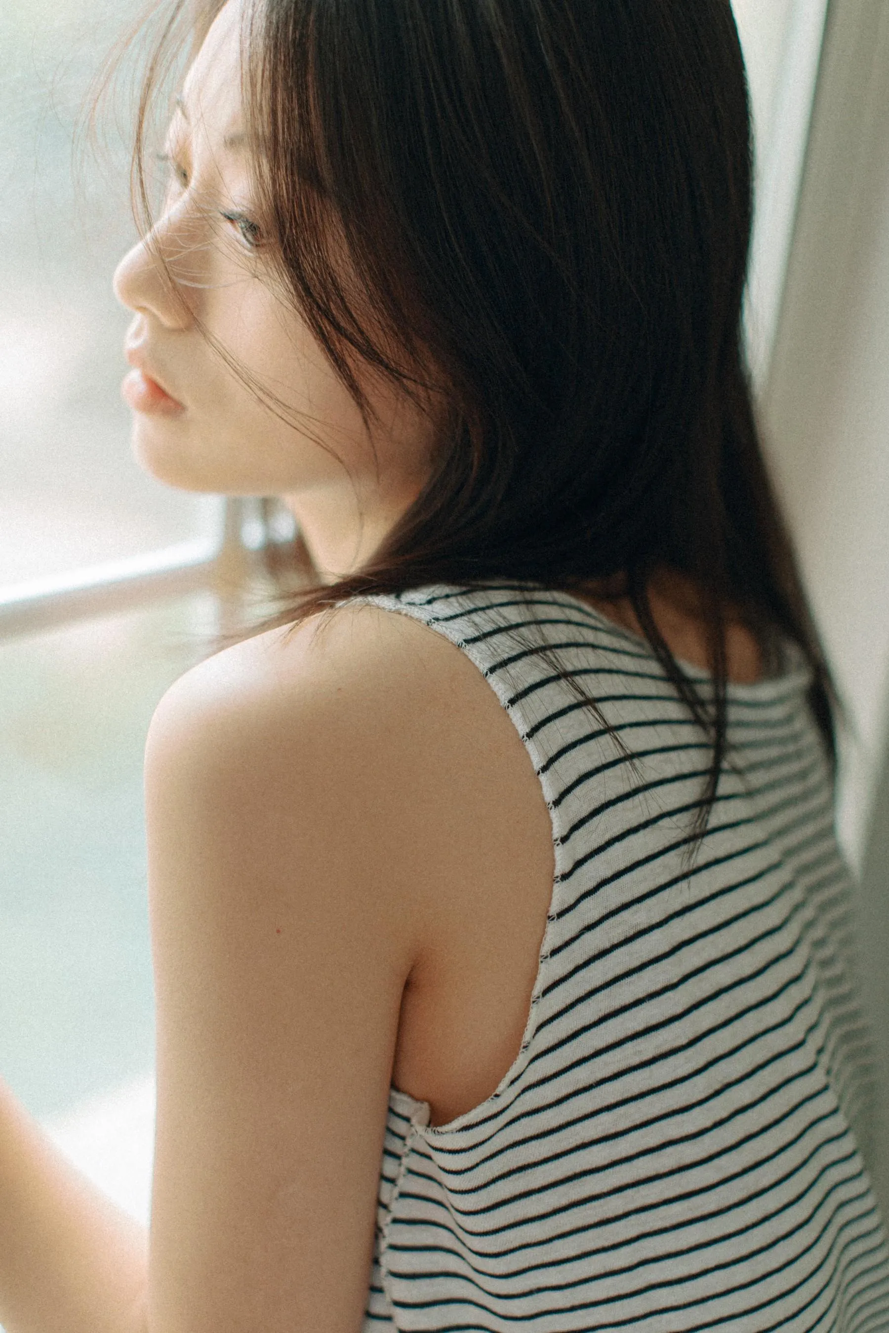 [艺图语] 2022.06.01 寝居女子写真集 九月 [34P]插图9